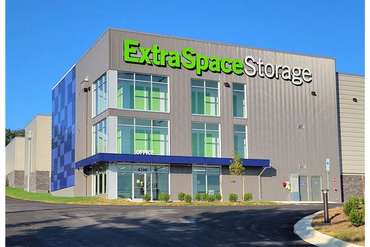 Extra Space Storage - 4700 Beech Rd Temple Hills, MD 20748