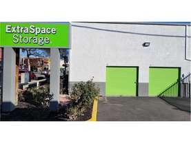 Extra Space Storage - Self-Storage Unit in South Pasadena, CA