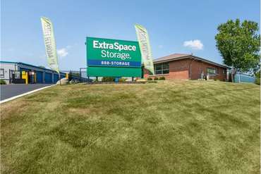 Extra Space Storage - 1510 S Lake St Mundelein, IL 60060