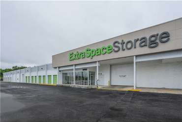 Extra Space Storage - 854 W South Blvd Montgomery, AL 36105