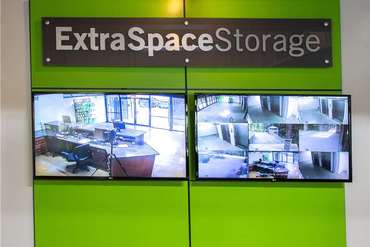 Extra Space Storage - 2035 Powers Ferry Rd SE Marietta, GA 30067