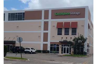Extra Space Storage - 18460 Pines Blvd Pembroke Pines, FL 33029