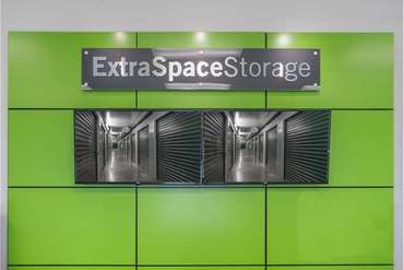 Extra Space Storage - 890 St Peters Rd Lexington, SC 29072