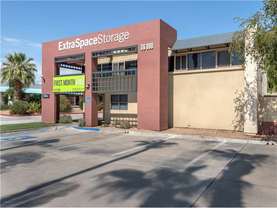 Extra Space Storage - Self-Storage Unit in Cathedral City, CA