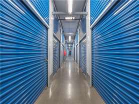 Extra Space Storage - Self-Storage Unit in Thousand Oaks, CA