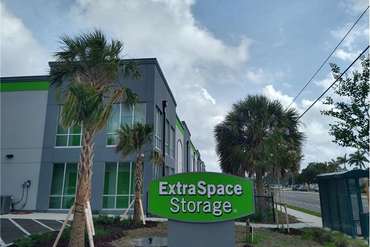 Extra Space Storage - 300 N Tamiami Trl Osprey, FL 34229