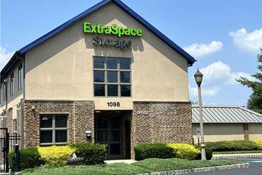 Extra Space Storage - 1098 Route 130 Robbinsville, NJ 08691