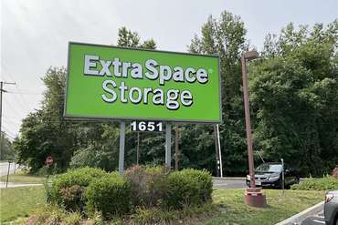 Extra Space Storage - 1651 Route 34 Wall Township, NJ 07727