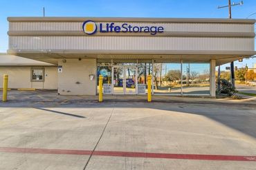 Life Storage - 2300 Broadway San Antonio, TX 78215