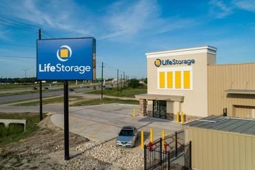 Life Storage - 9717 E US Highway 290 Austin, TX 78724