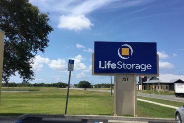 Life Storage - 757 Apex Rd Sarasota, FL 34240