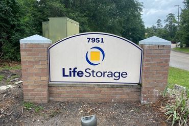Life Storage - 7951 Alden Bend Dr The Woodlands, TX 77382