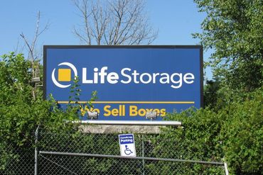 Life Storage - 2929 Pennsy Dr Landover, MD 20785