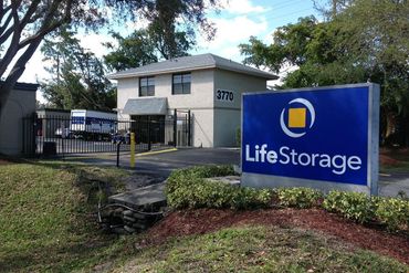 Life Storage - 3770 Lantana Rd Lantana, FL 33462