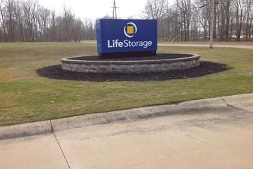 Life Storage - 355 Bishop Rd Cleveland, OH 44143