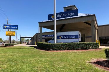 Life Storage - 455 W Cedar Bayou Lynchburg Rd Baytown, TX 77521