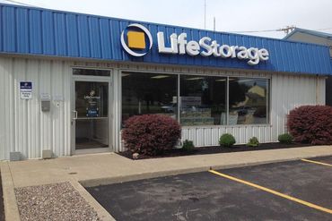Life Storage - 1348 Ridge Rd Lackawanna, NY 14218