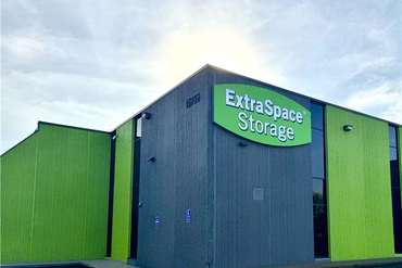 Extra Space Storage - 15755 32nd Ave N Plymouth, MN 55447