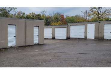 Extra Space Storage - 9702 Taylorsville Rd Louisville, KY 40299