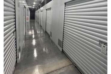Extra Space Storage - 1721 Cortez Rd W Bradenton, FL 34207