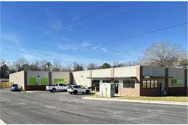 Extra Space Storage - 706 Ashland Ter Chattanooga, TN 37415