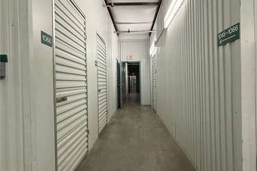 Extra Space Storage - 815 E Fletcher Ave Tampa, FL 33612