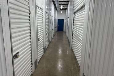 Extra Space Storage - 2180 Drew St Clearwater, FL 33765