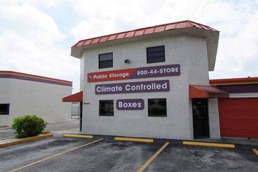 Public Storage - 5221 Okeechobee Road Fort Pierce, FL 34947