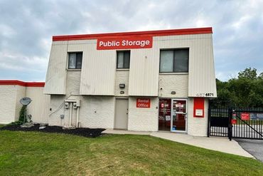 Public Storage - 4871 Transit Road Williamsville, NY 14221