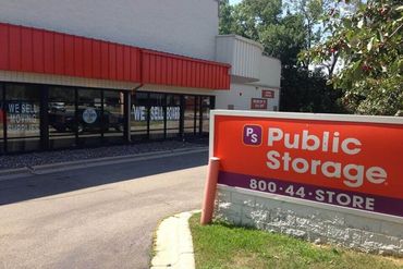 Public Storage - 4425 West 77th St Edina, MN 55435
