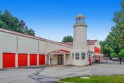 Public Storage - 5085 West Chester Pike Newtown Square, PA 19073