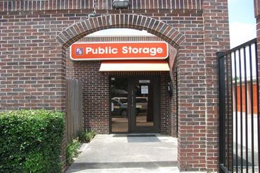 Public Storage - 9630 Hillcroft Street Houston, TX 77096
