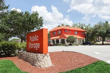 Public Storage - 3145 N Alafaya Trail Orlando, FL 32826