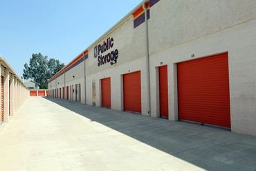 Public Storage - 10789 Hole Ave Riverside, CA 92505