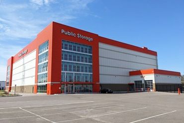 Public Storage - 1385 Hunting Valley Rd St Paul, MN 55108