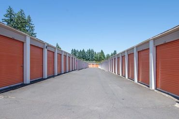 Public Storage - 13473 SW Pacific Hwy Tigard, OR 97223
