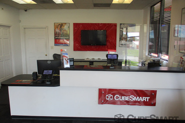 CubeSmart Self Storage - 8704 Cherry Ln Laurel, MD 20707