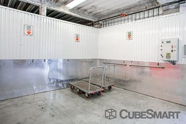 CubeSmart Self Storage - 179-36 Jamaica Ave Jamaica, NY 11432