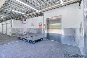 CubeSmart Self Storage - 45000 Russell Branch Pkwy Ashburn, VA 20147